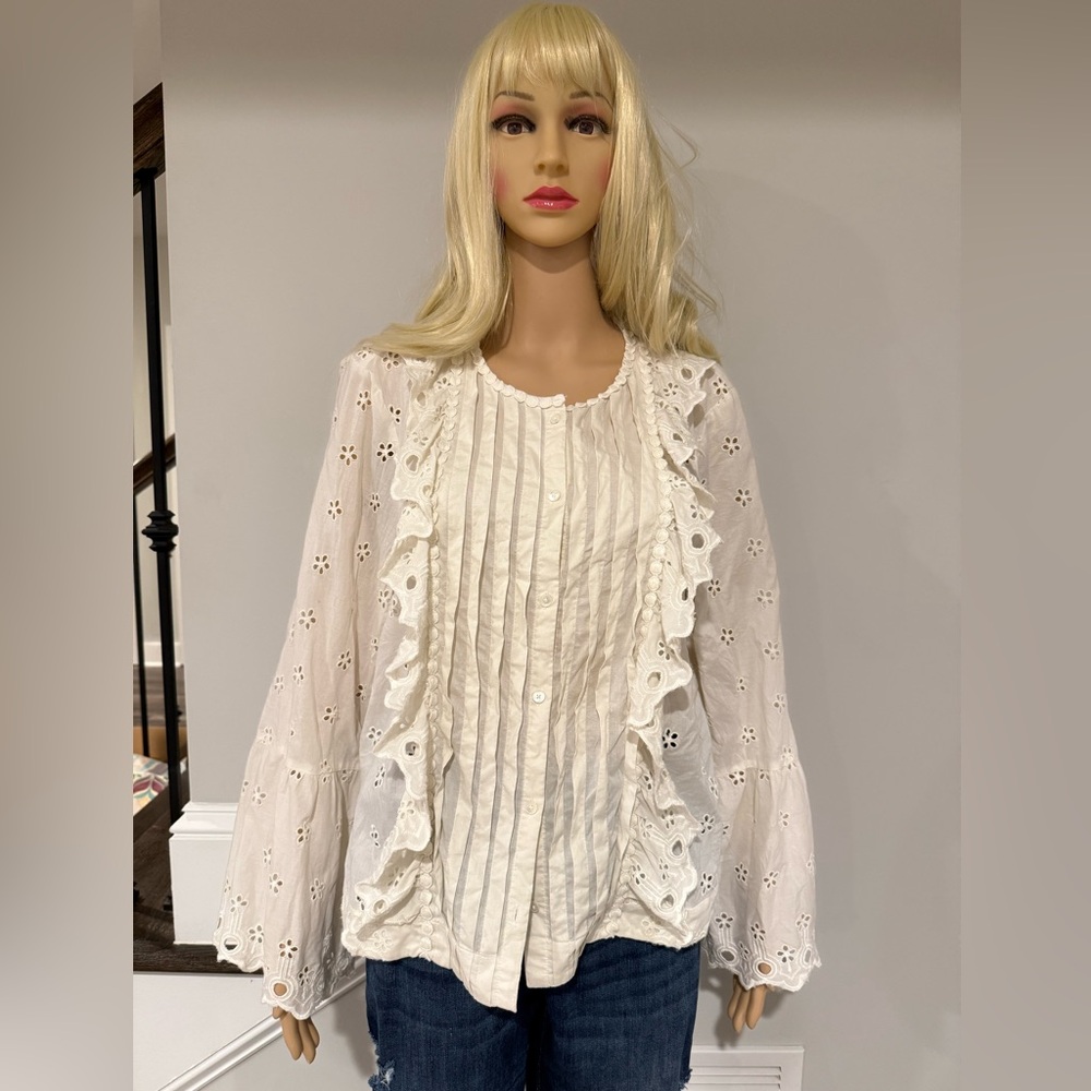 J Crew Ivory Eyelet detail Ruffled Long Sleeve Blouse